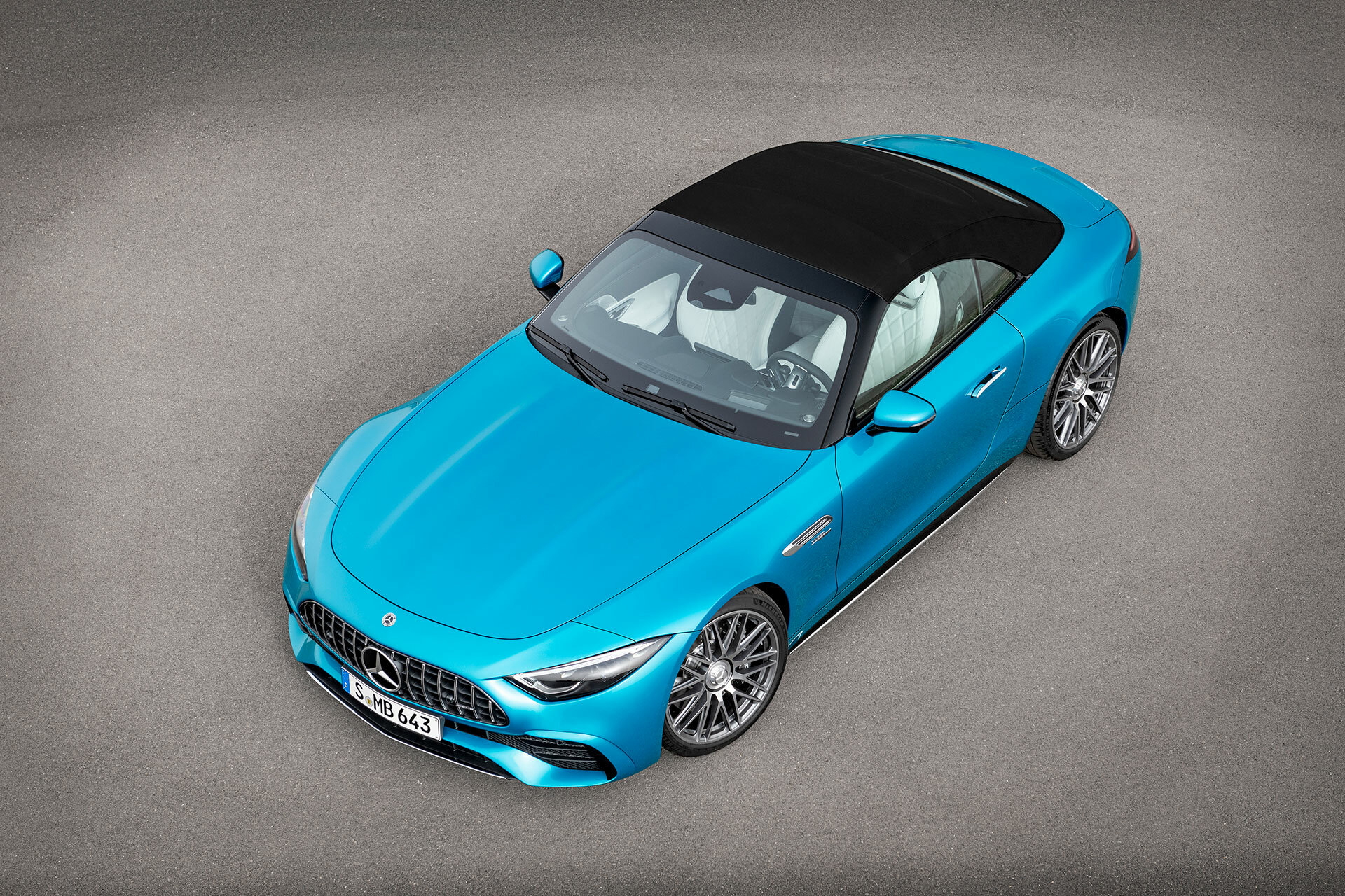 Mercedes Amg Sl 43 Azul 2022 28