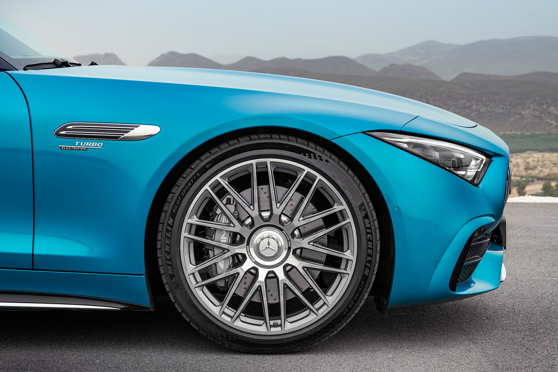 Mercedes Amg Sl 43 Azul 2022 32