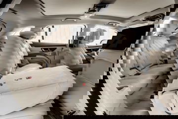 2023 Eqs Suv