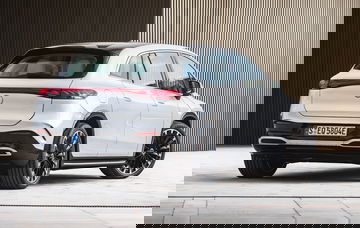 2023 Eqs Suv