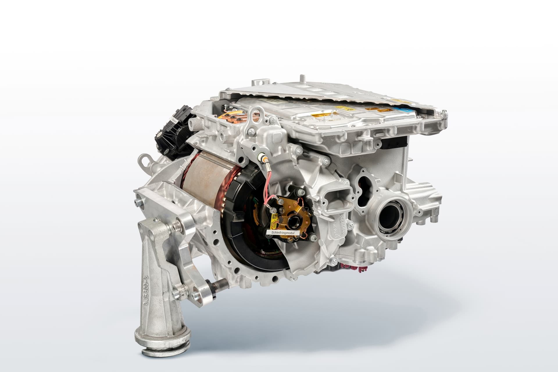 Vista detallada del motor eléctrico BMW i7, tecnología e innovación.