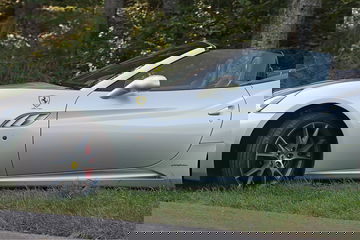Ferrari California Schumacher Subasta 04