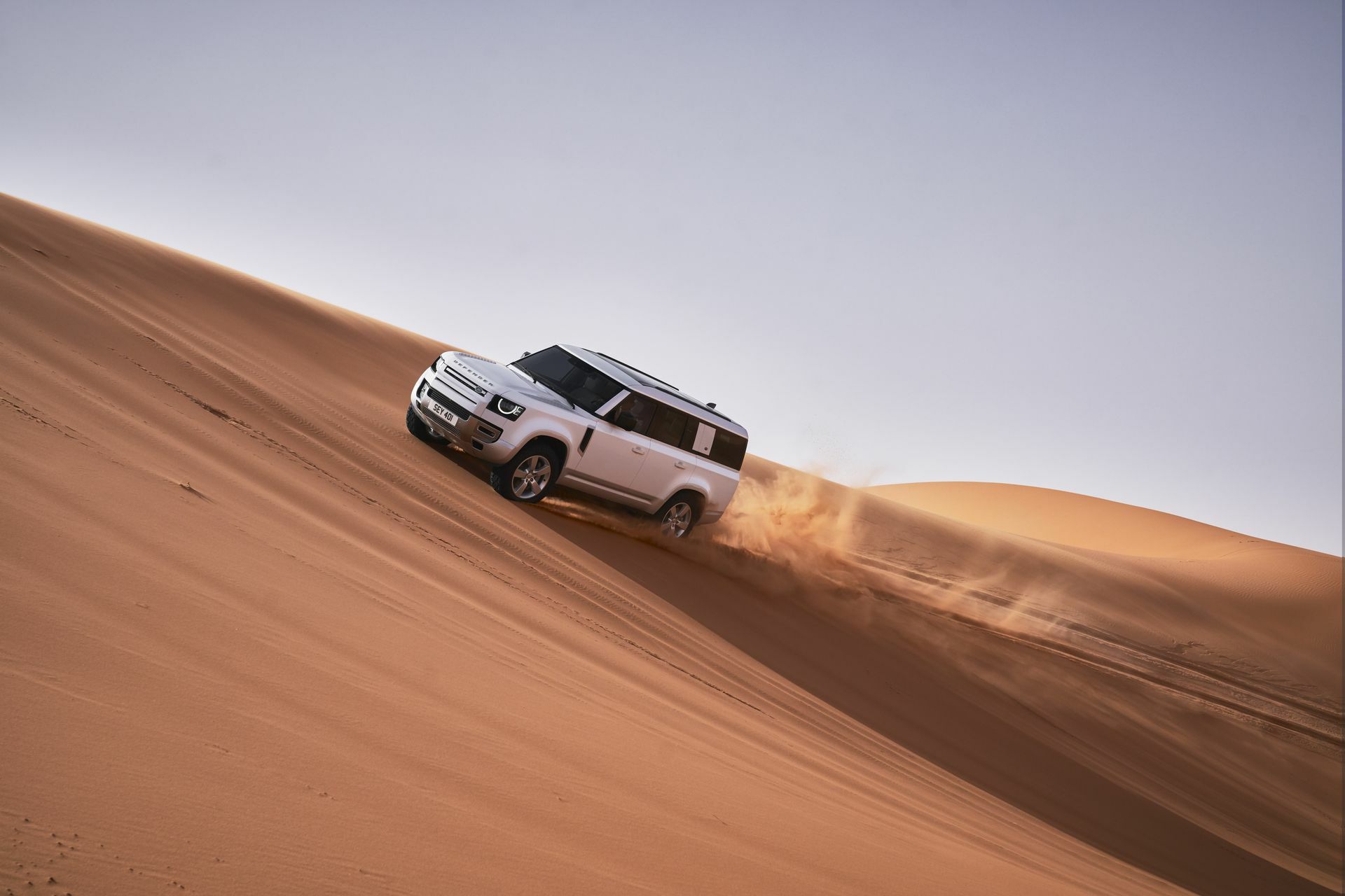 Land Rover Defender 130 2022 1