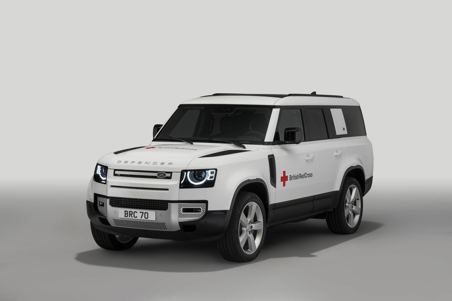 Land Rover Defender 130 2022 17
