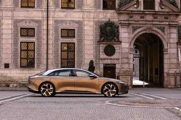 Lucid Air 2022 104