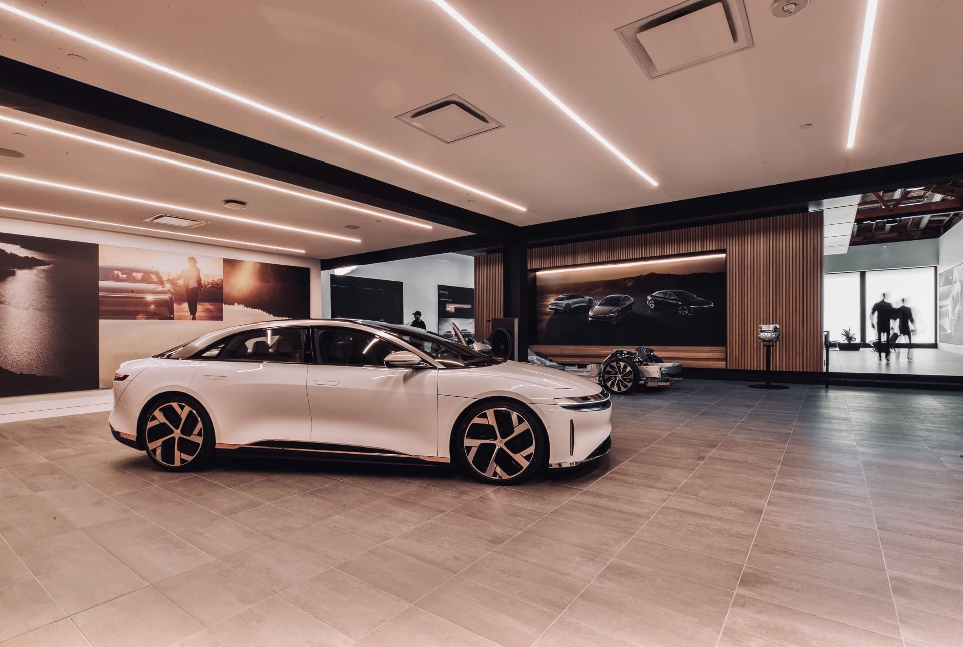 Lucid Air 2022 110