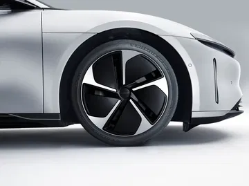 Lucid Air 2022 12