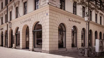 Lucid Air 2022 120