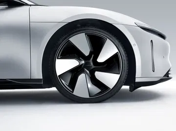 Lucid Air 2022 13
