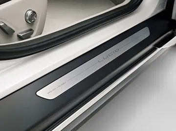 Lucid Air 2022 17