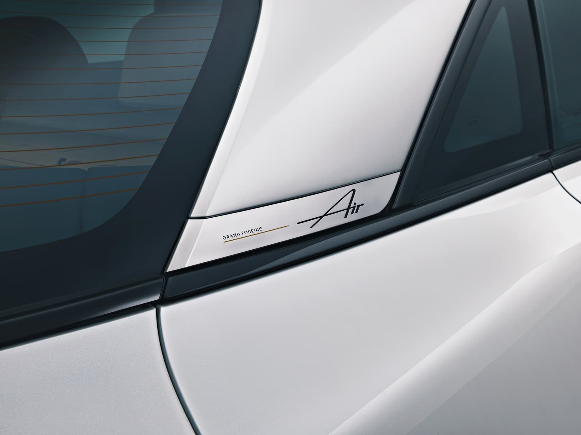 Lucid Air 2022 23
