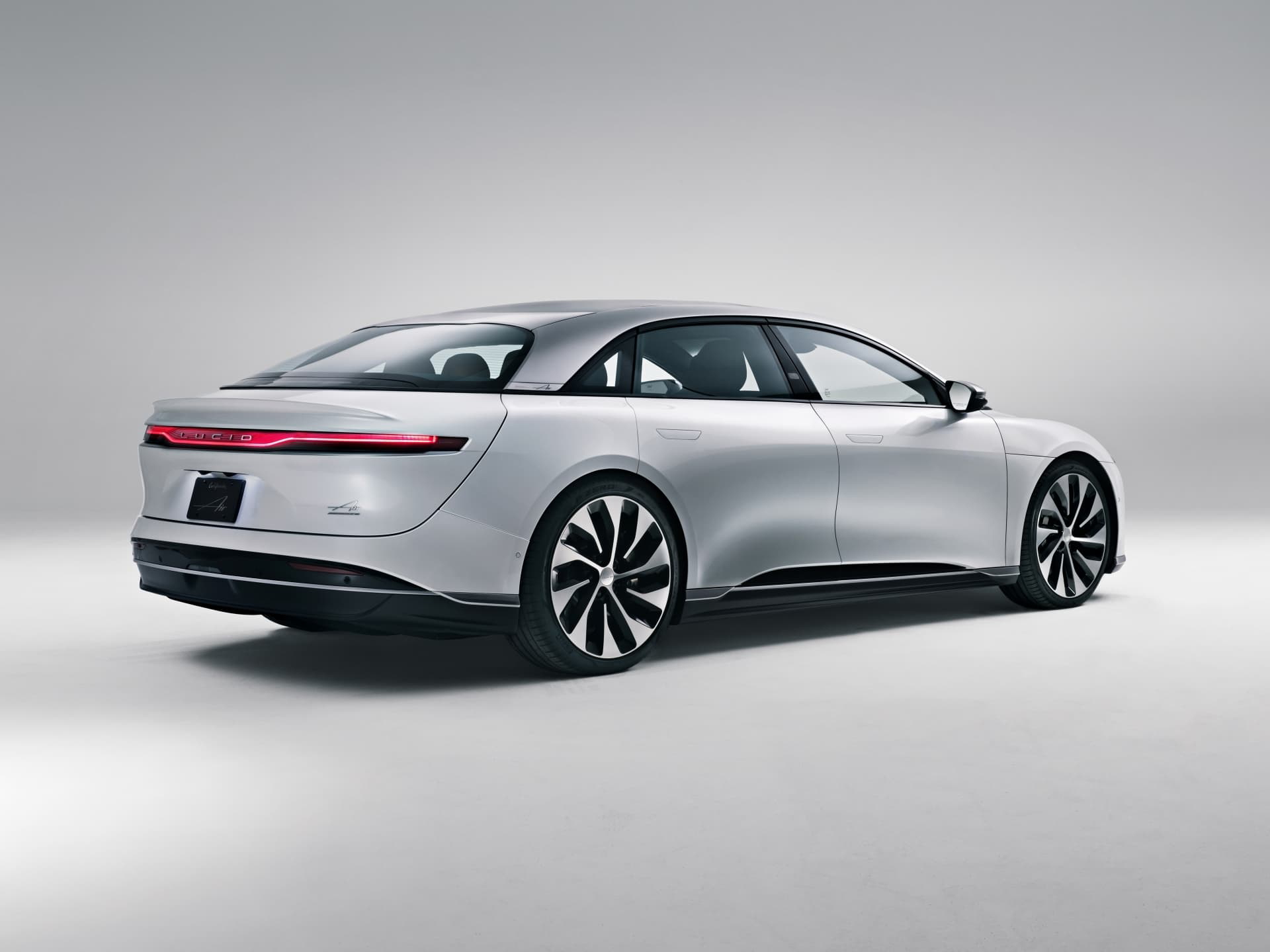 Lucid Air 2022 33