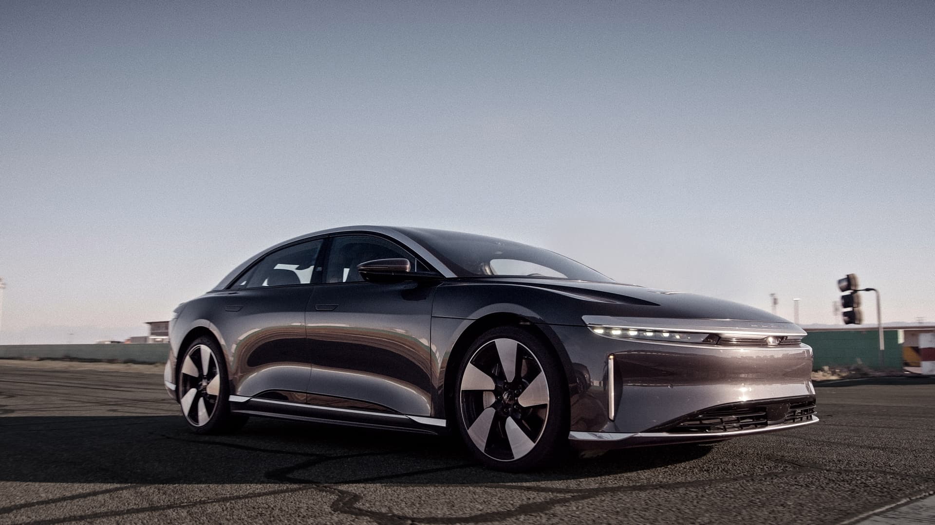 Lucid Air 2022 51