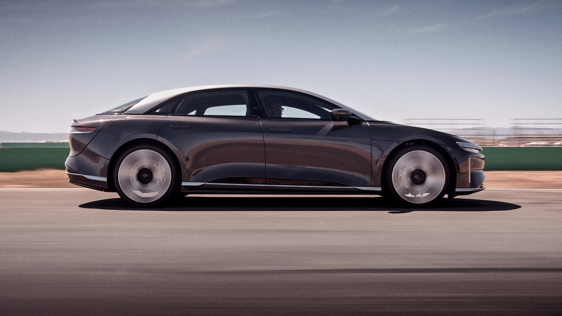 Lucid Air 2022 52