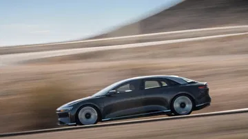 Lucid Air 2022 54
