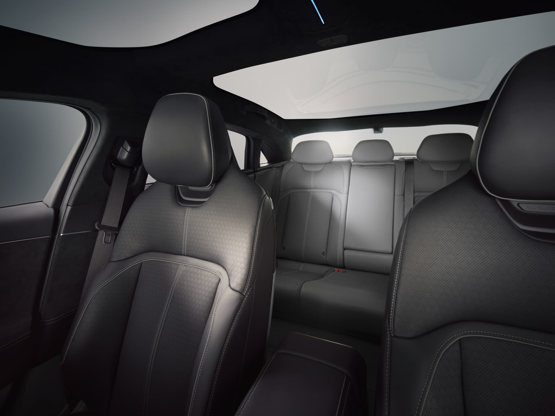 Lucid Air 2022 66
