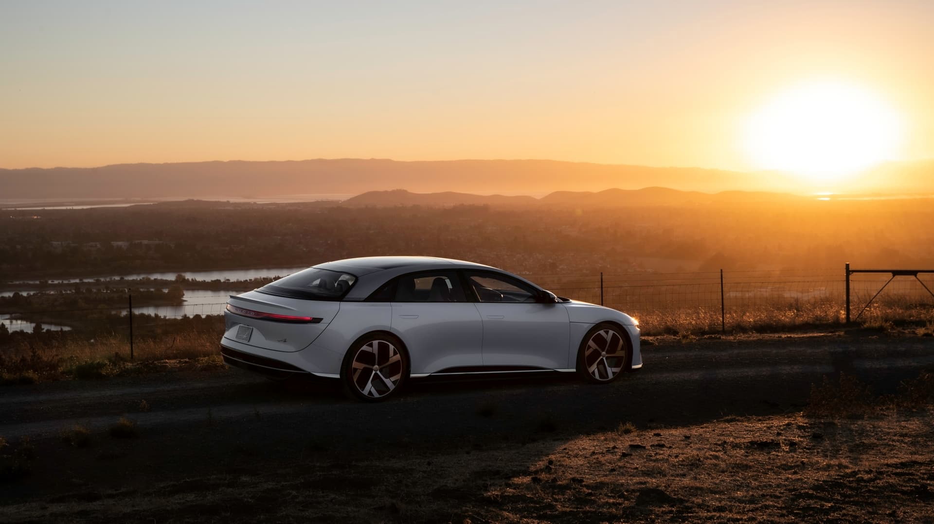 Lucid Air 2022 89