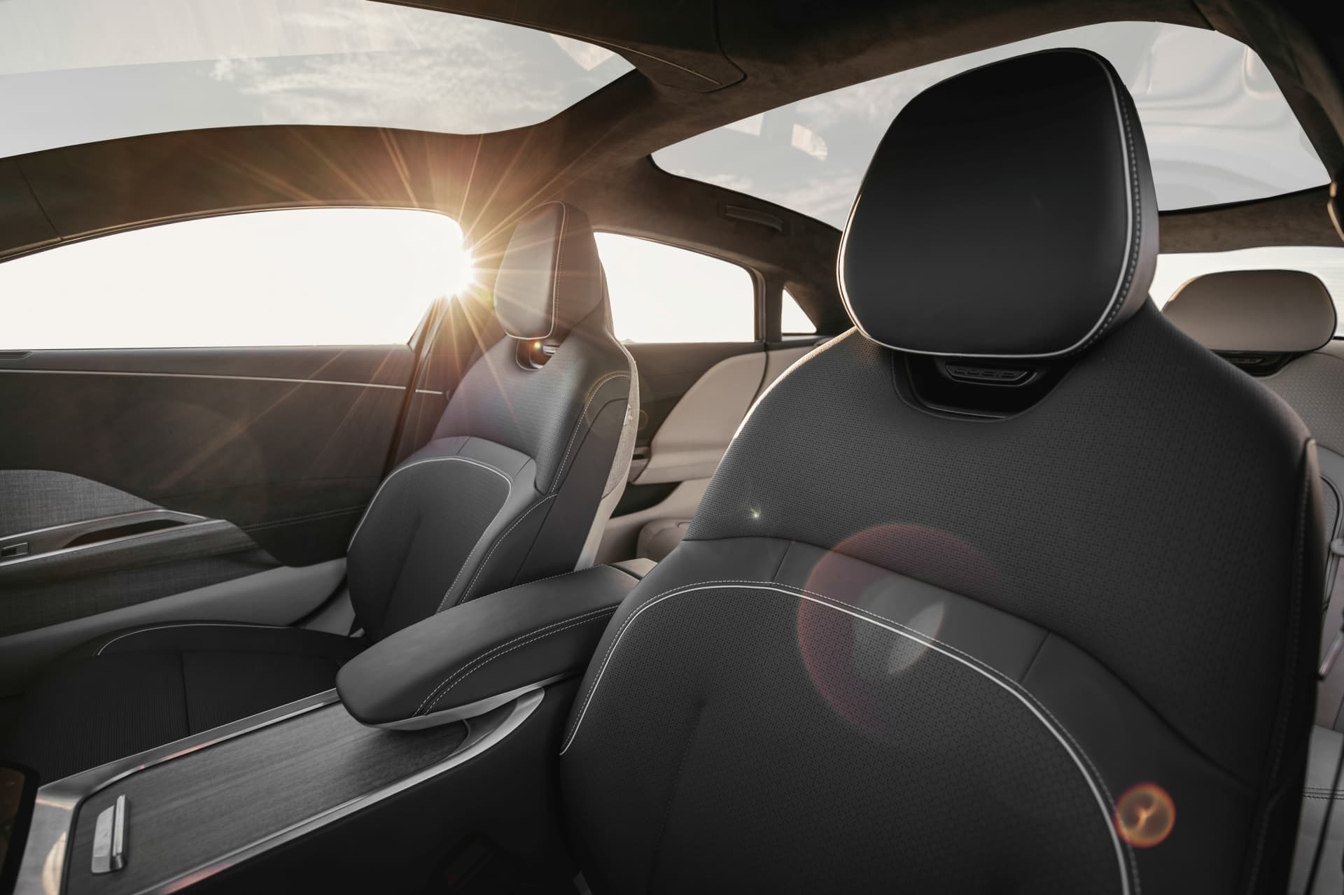 Lucid Air 2022 98