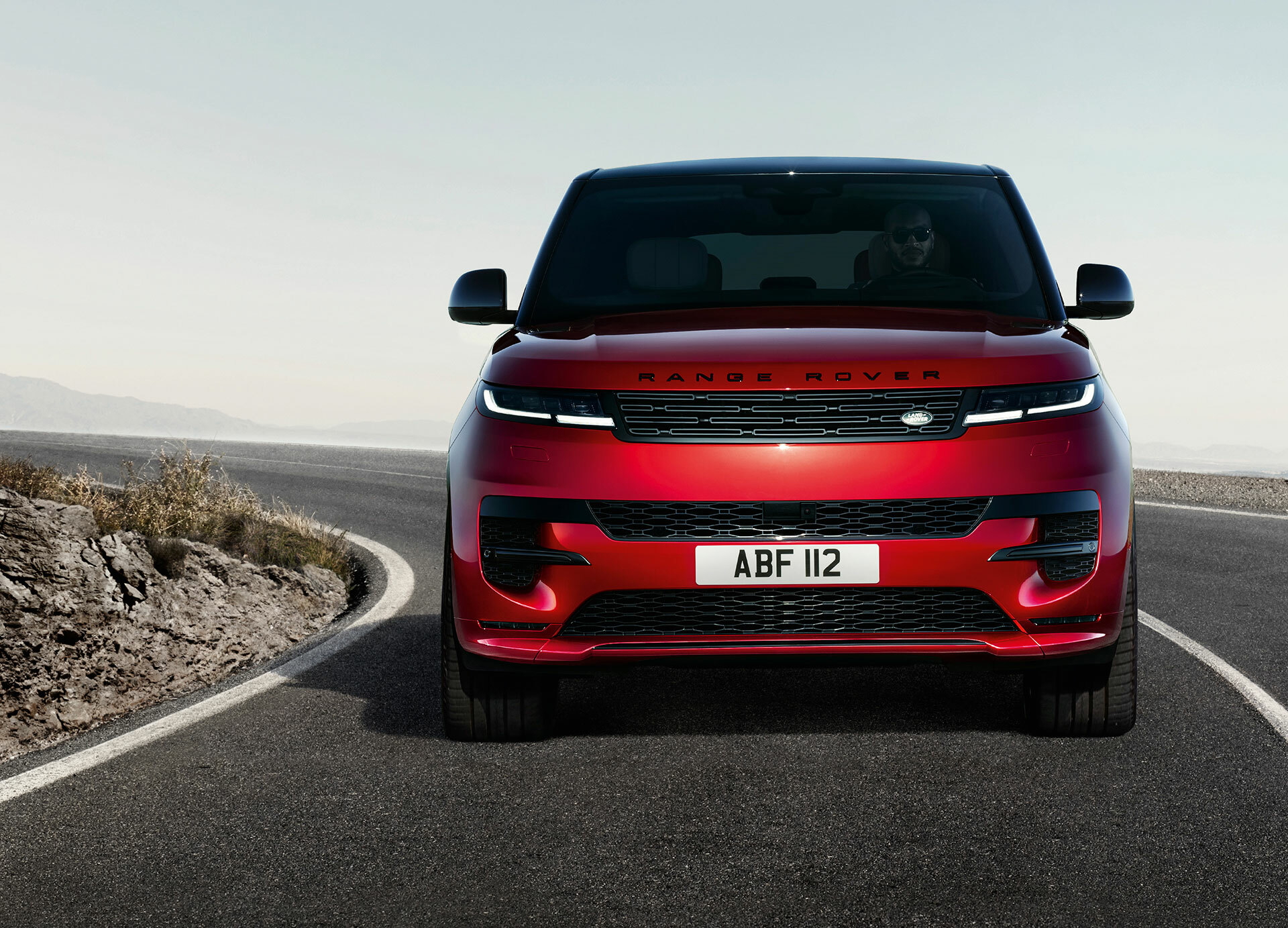 Range Rover Sport 2023 Frontal Rojo 01