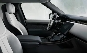 Range Rover Sport 2023 Interior 04