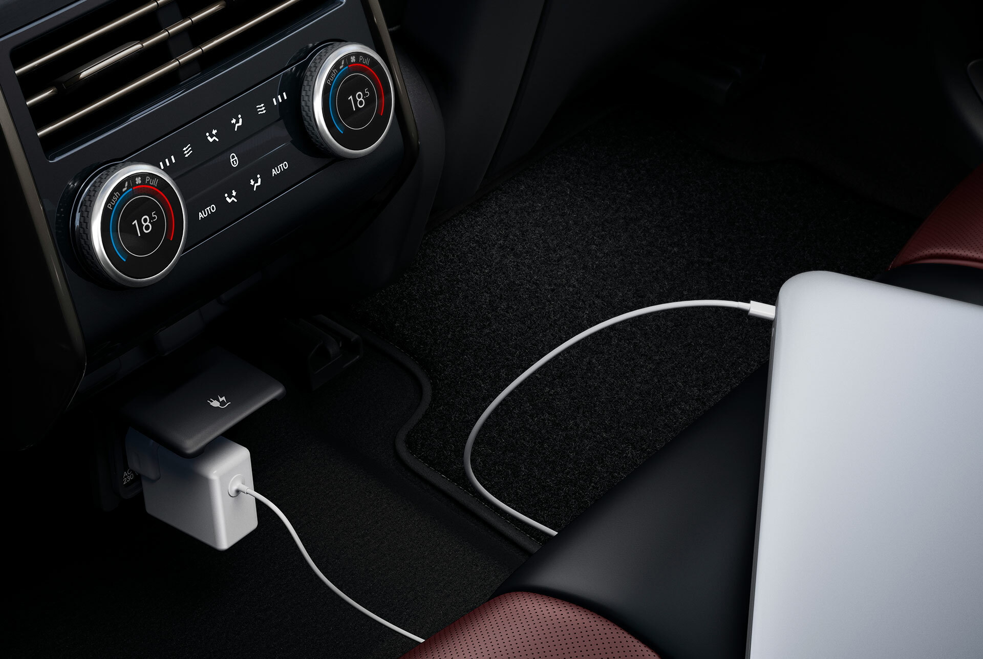Range Rover Sport 2023 Interior 19