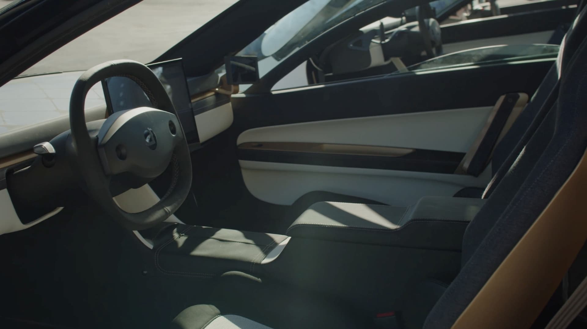 Aptera Coche Solar 2022 32