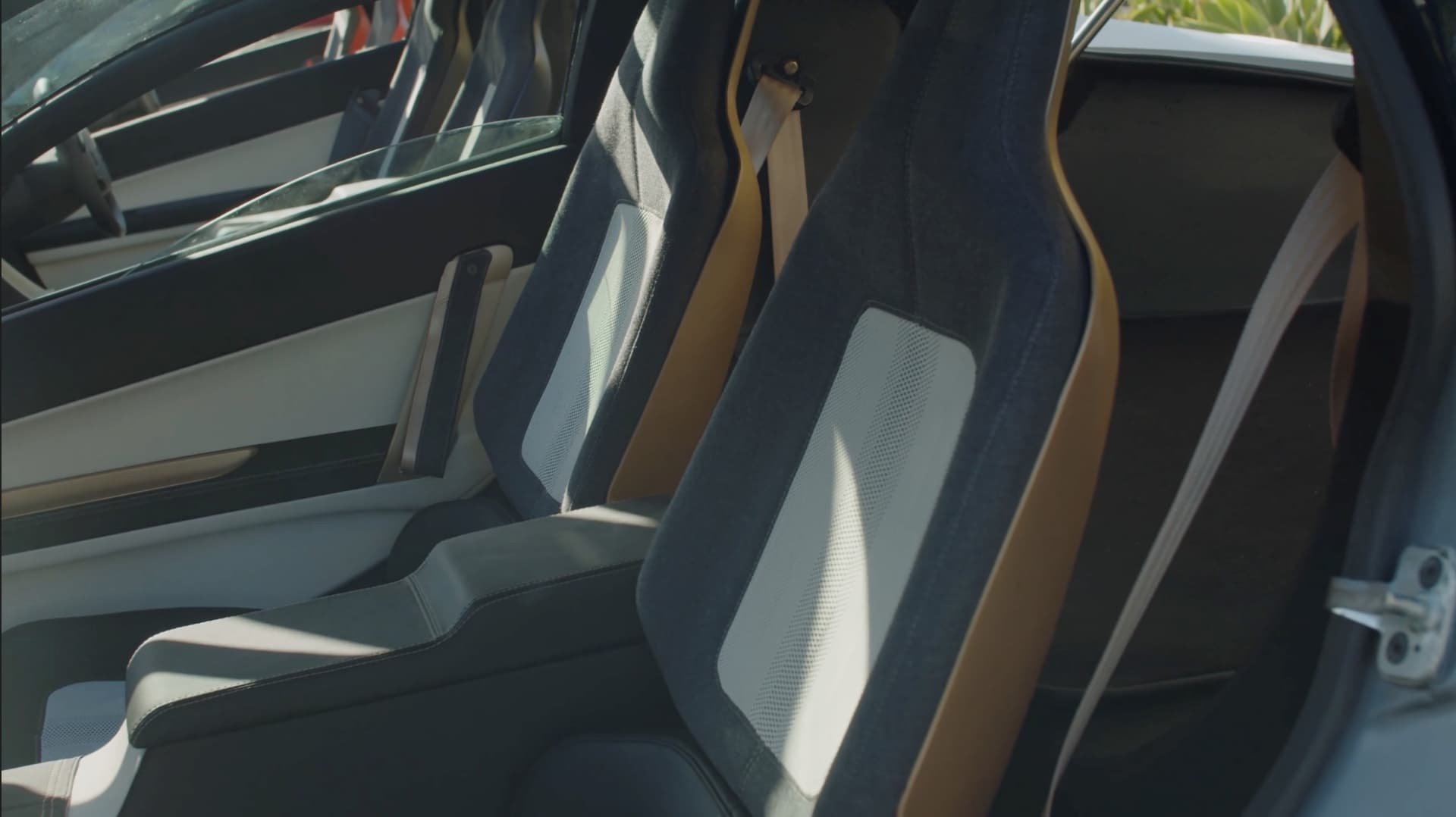 Aptera Coche Solar 2022 33