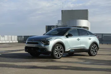 Citroen C4 X 2023 57