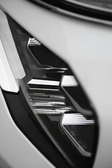 Citroen C4 X 2023 81