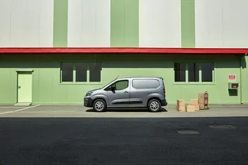 Fiat Doblo 2022 14