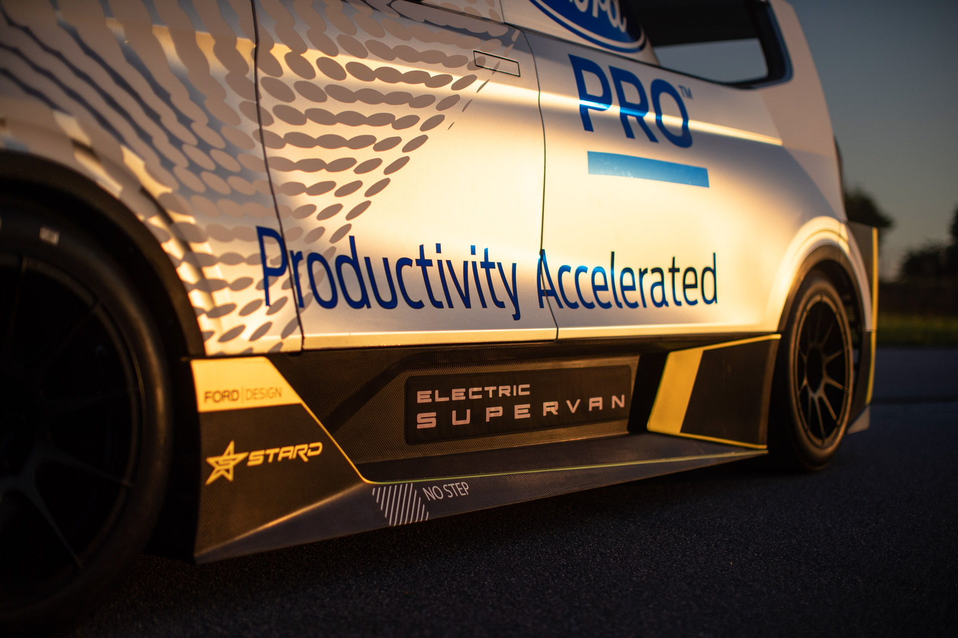 Ford Pro Electric Supervan 32