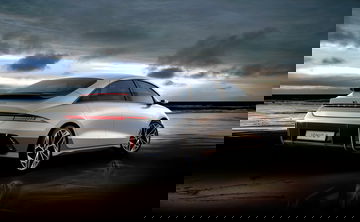 Vista trasera y lateral del Hyundai IONIQ 6 destacando su diseño aerodinámico.