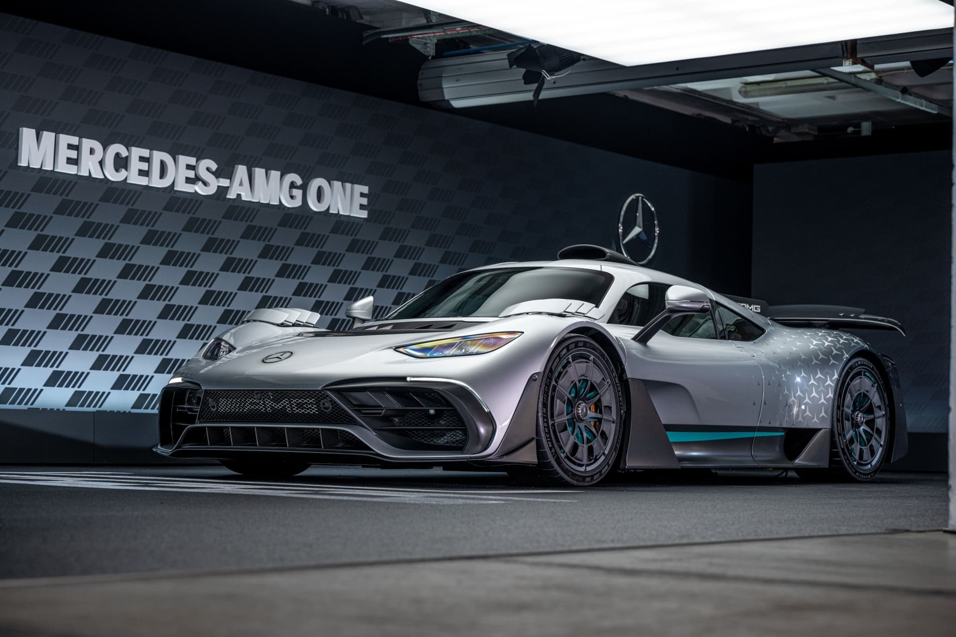 Mercedes Amg One 2023 08