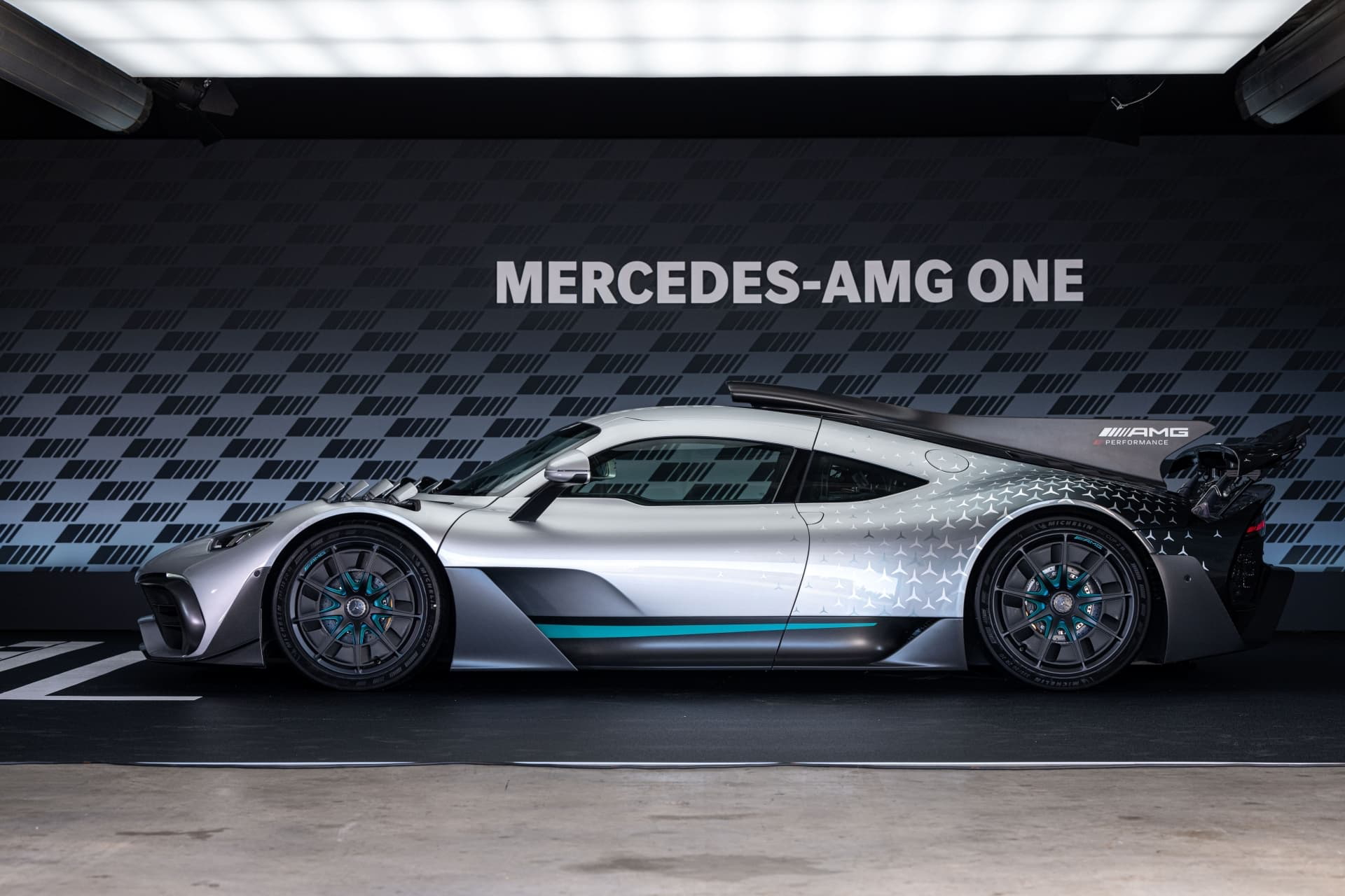 Mercedes Amg One 2023 10