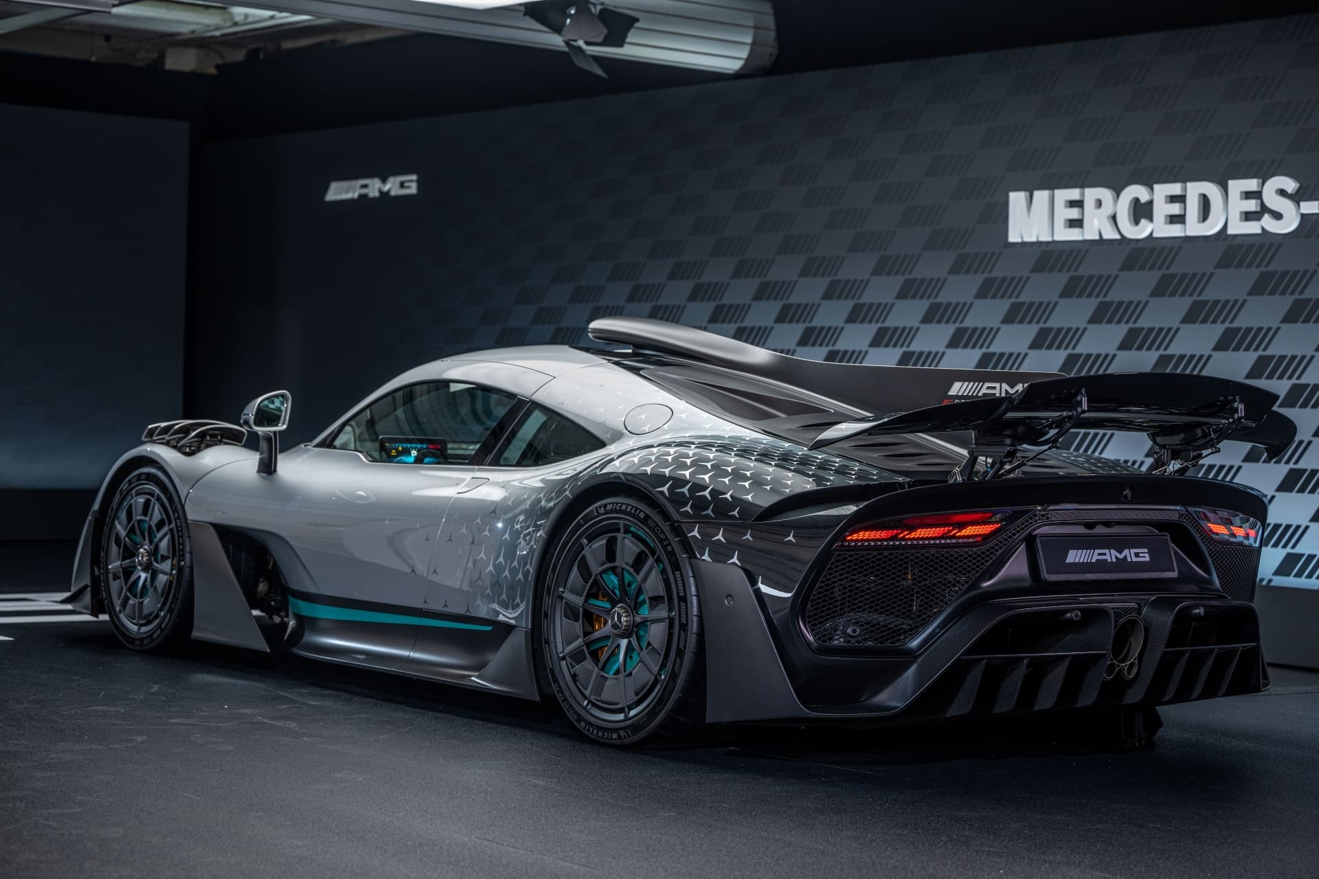 Mercedes Amg One 2023 14