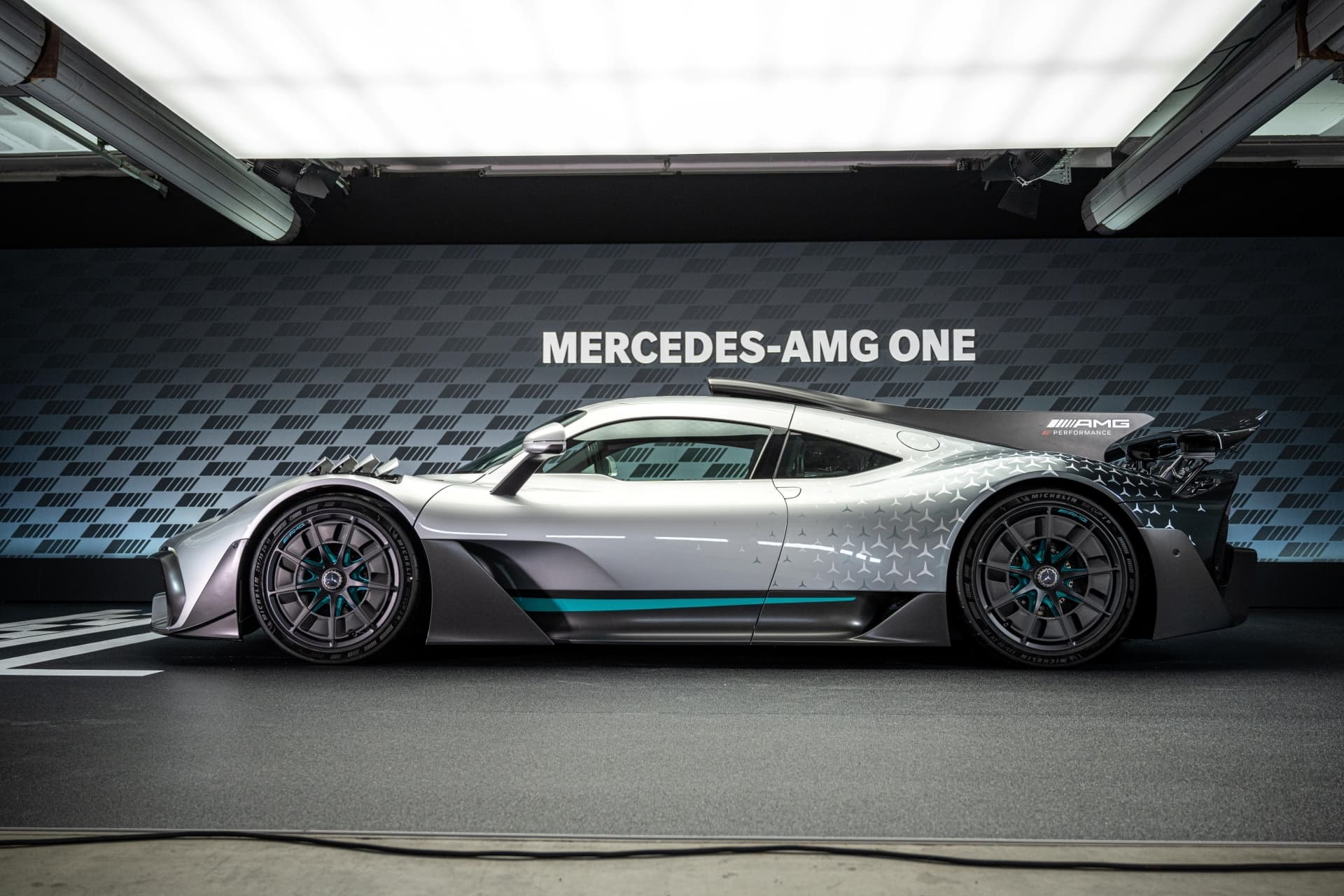 Mercedes Amg One 2023 20