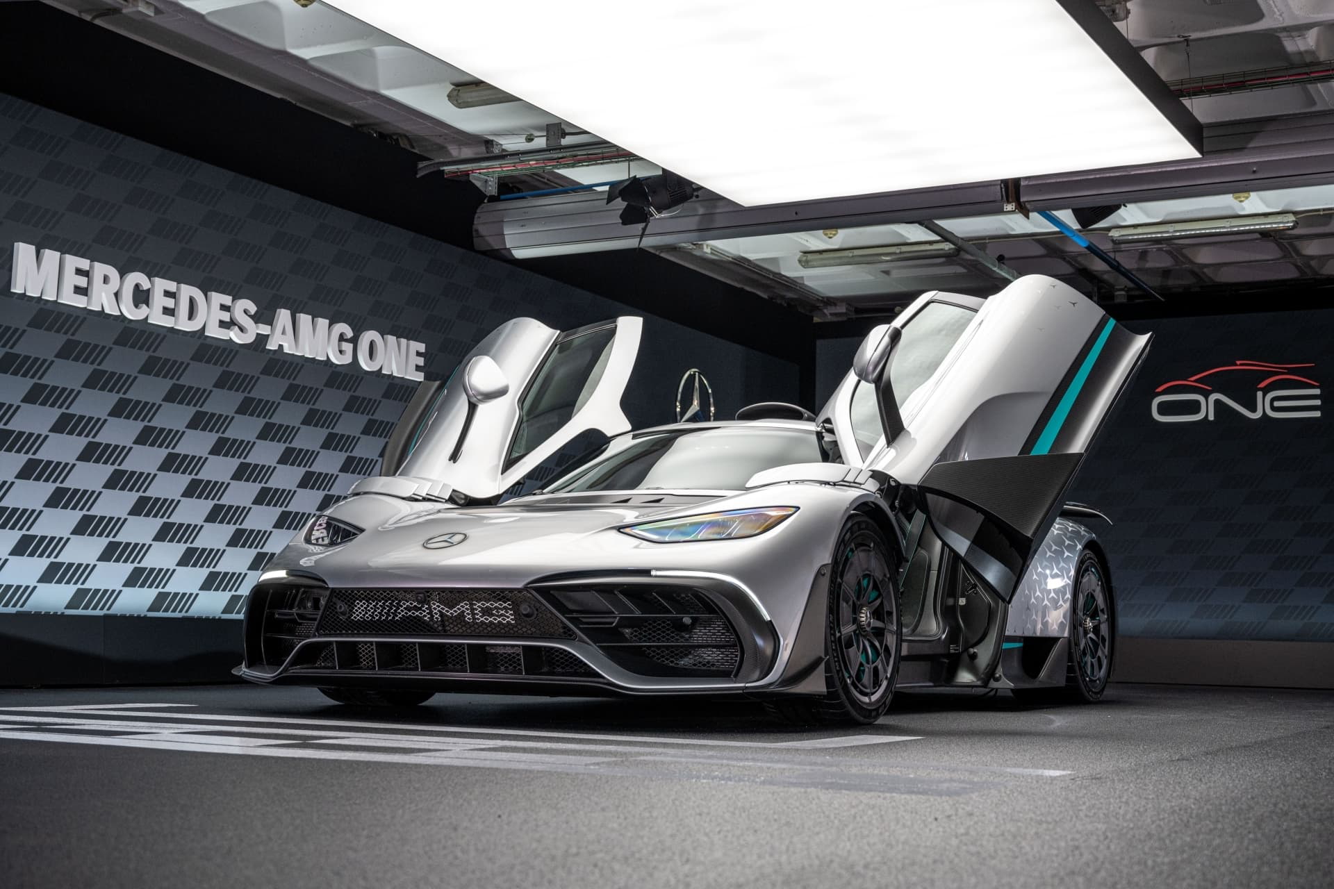 Mercedes Amg One 2023 22