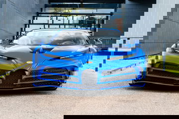 Primer Bugatti Centodieci 01