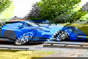 Primer Bugatti Centodieci 02