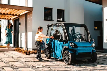 Solar City Squad Car 47