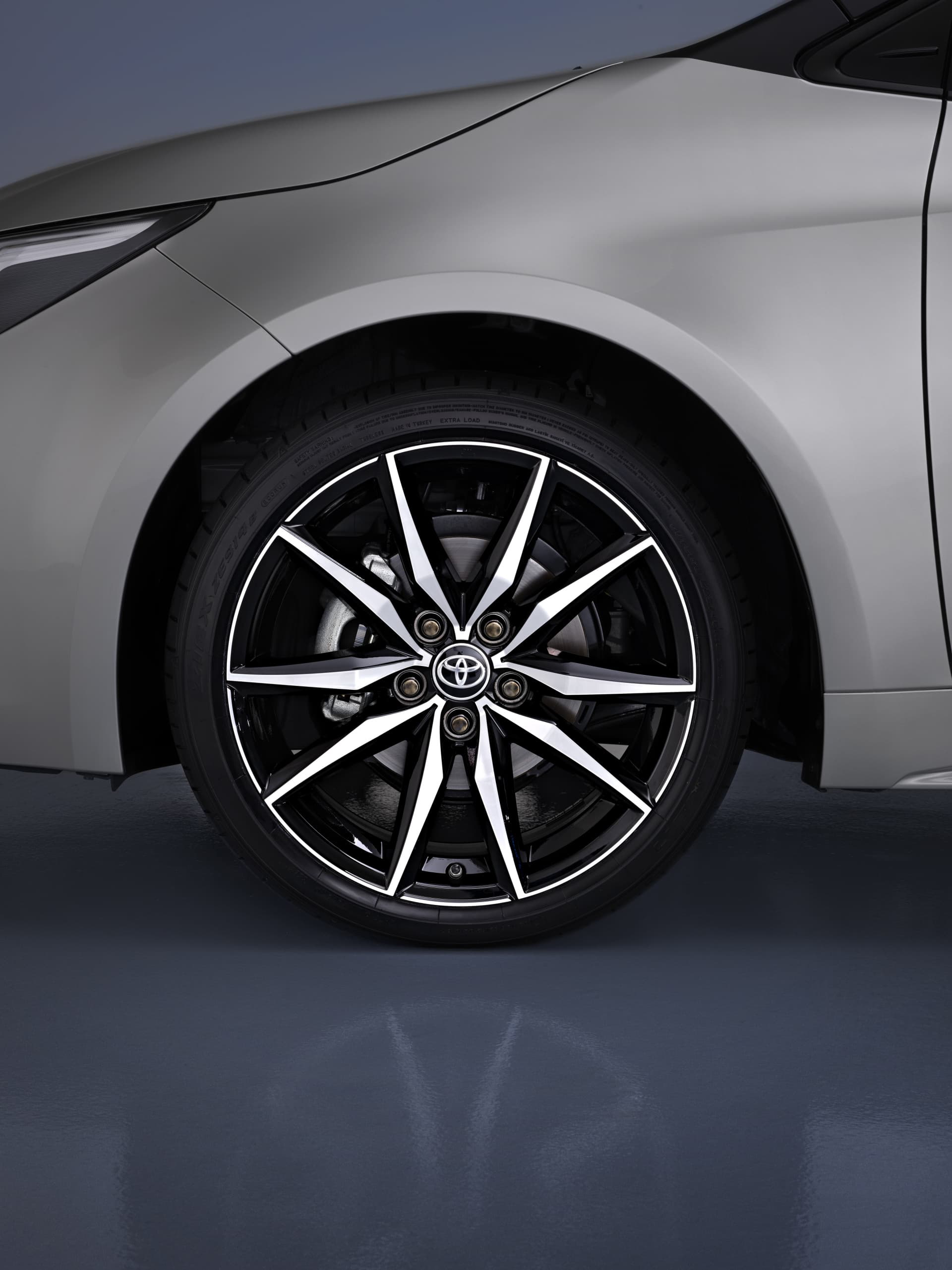 Toyota Corolla 2023 13