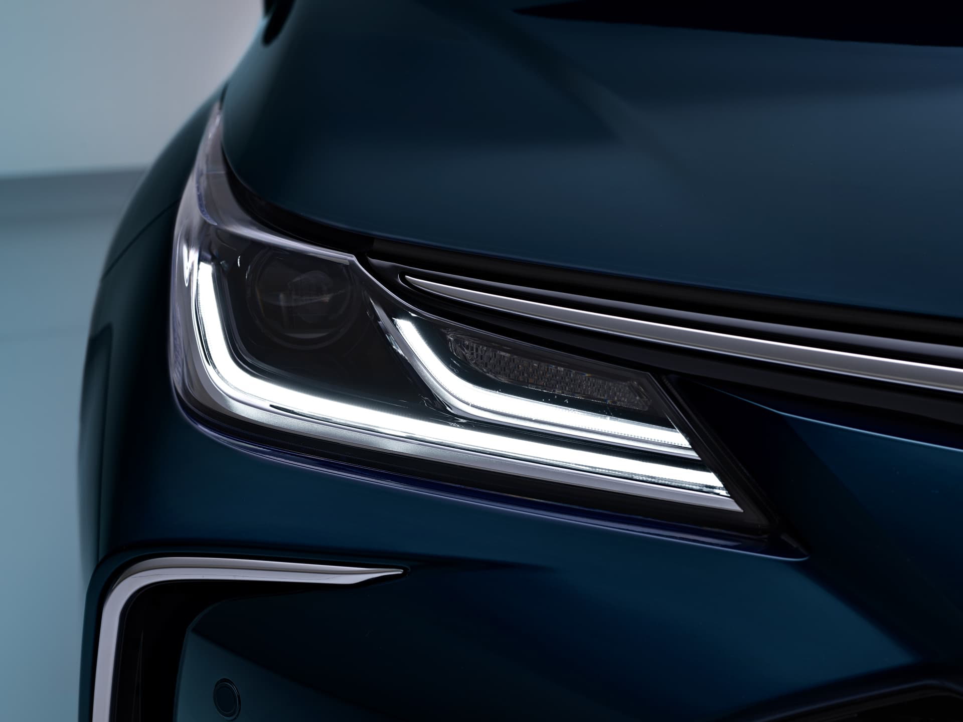Toyota Corolla 2023 Sedan 11