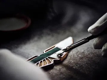 Aston Martin Logotipo 2022 11