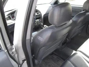 Hyundai Elantra Pocos Km 12