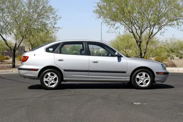 Hyundai Elantra Pocos Km 2