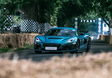 Rimac Nevera 2022 04