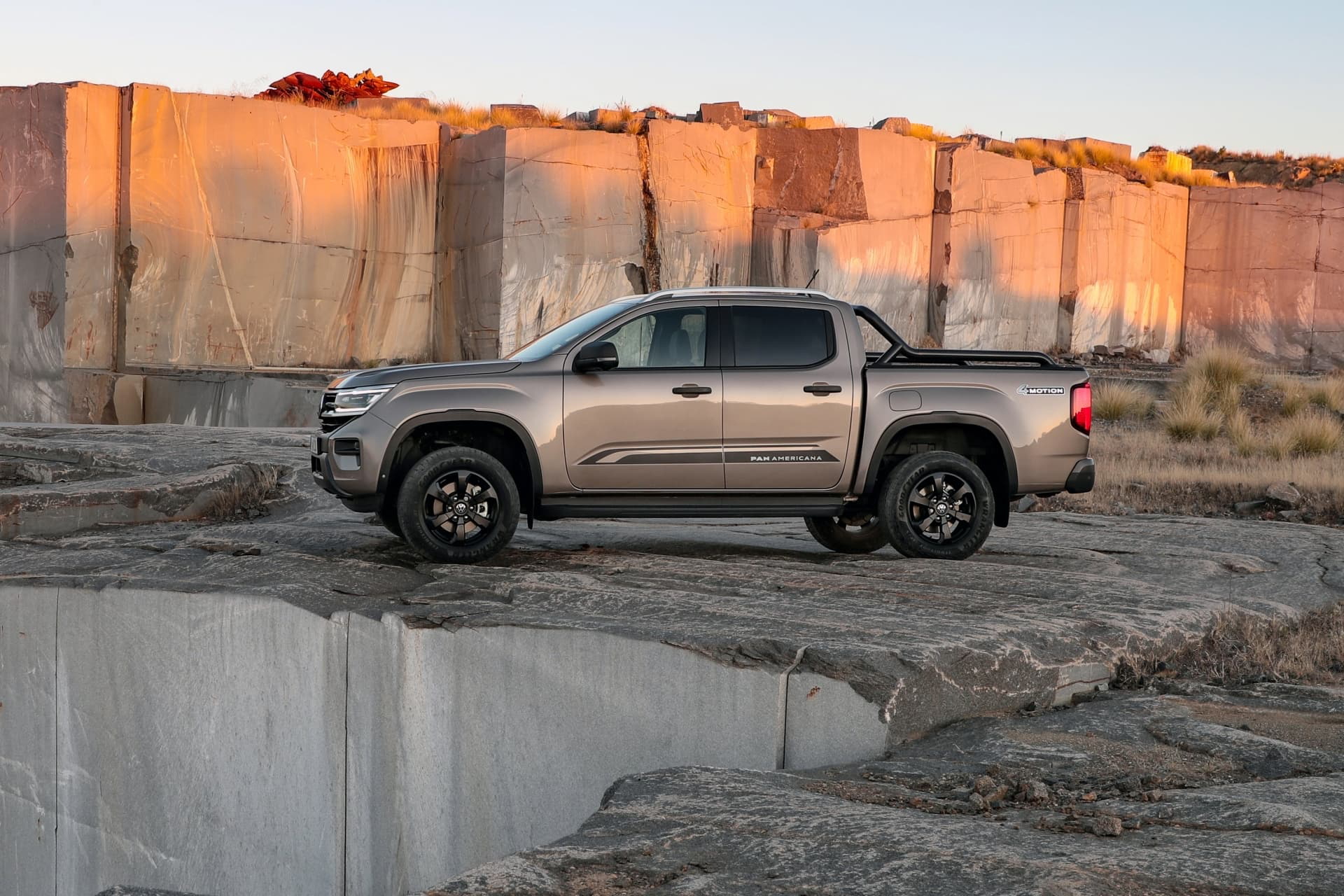 Volkswagen Amarok 2023 83