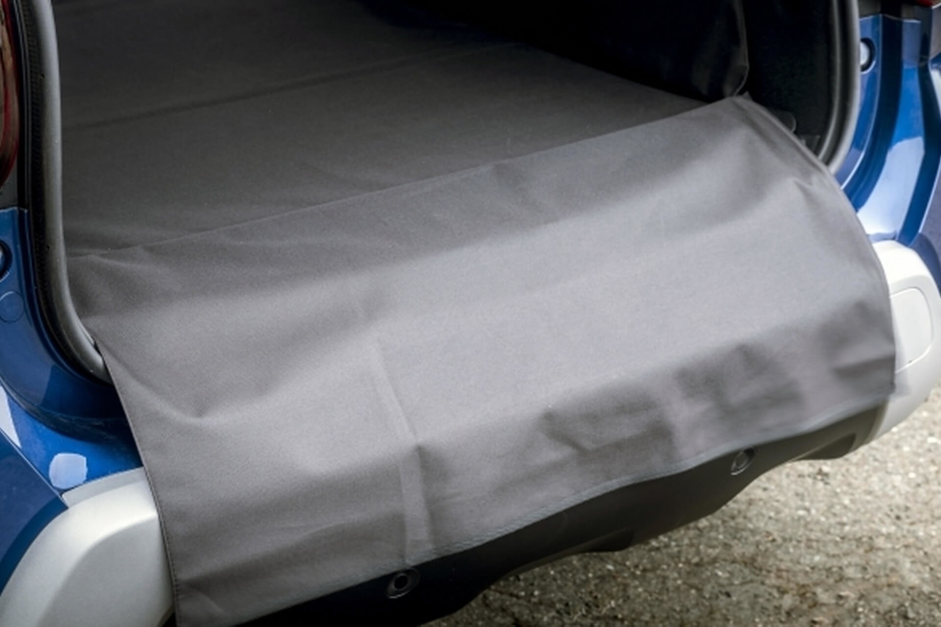 Dacia Duster Version Comercial Reino Unido 07