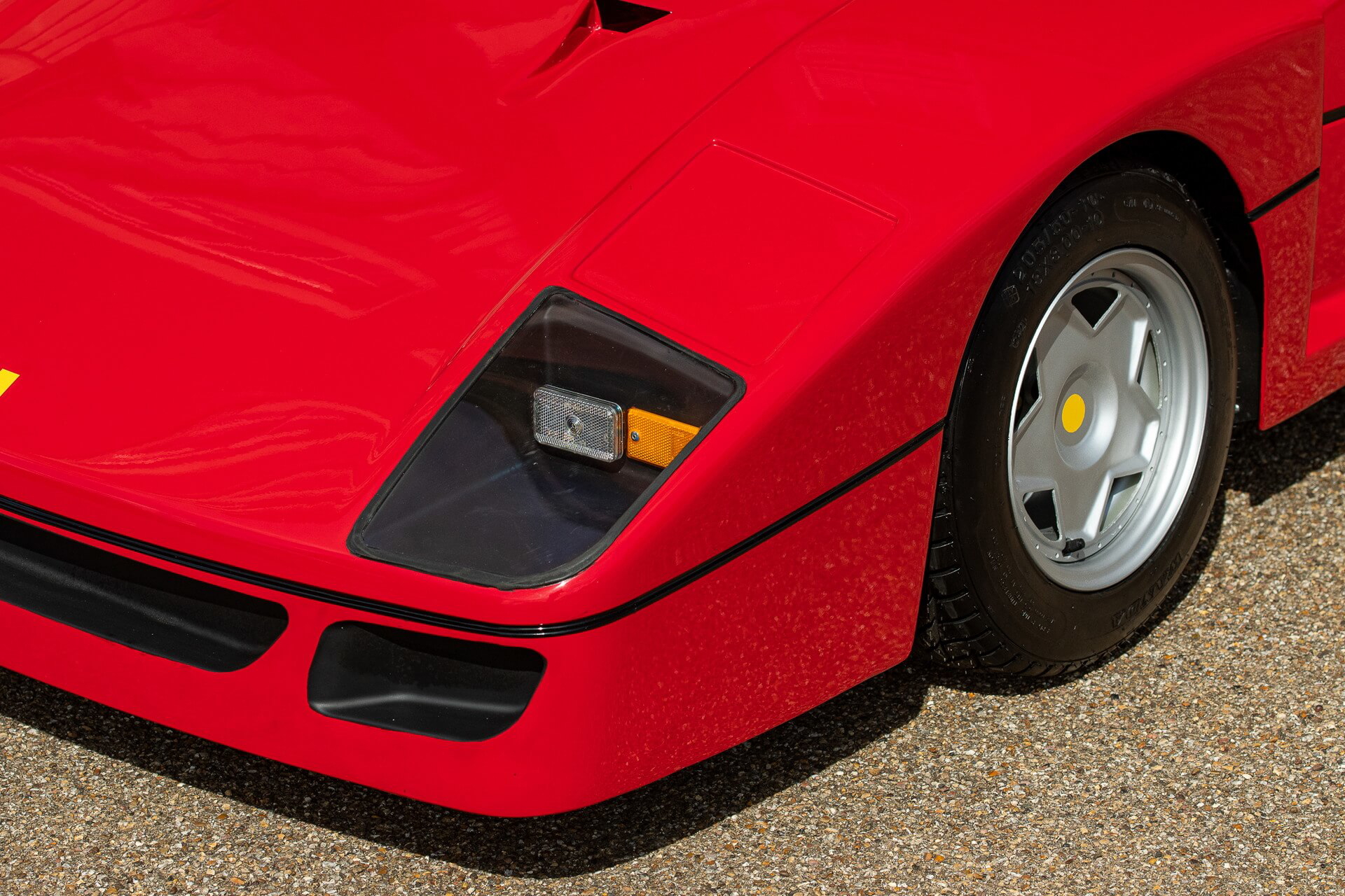 Ferrari F40 Replica 04