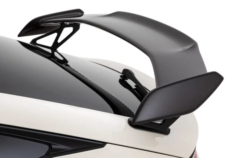 honda-civic-type-r-accesorios-personalizacion-noresizing-03-62f6193300a5e-768x512.jpg